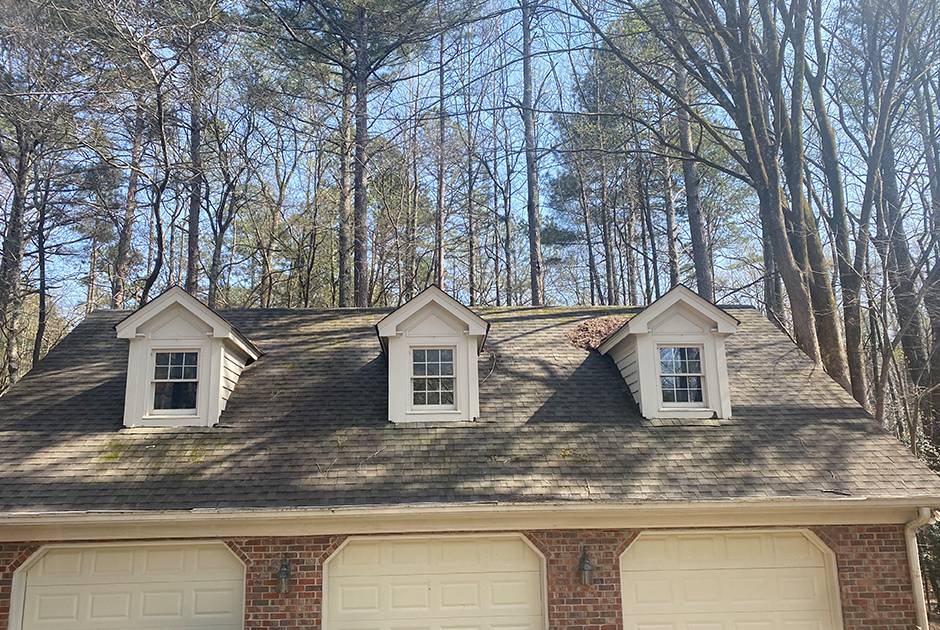 Outdoor Makeover: Roof & Gutter Cleaning